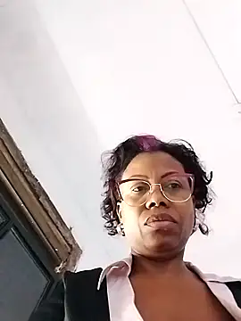 littlebrunett online show from 03-09-26, 01:48