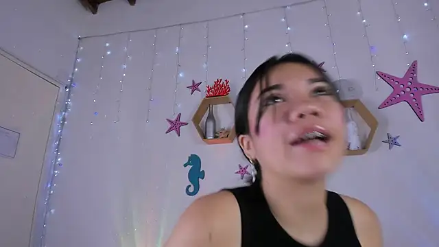 Emiily Parkerr online show from 03-15-25, 03:07