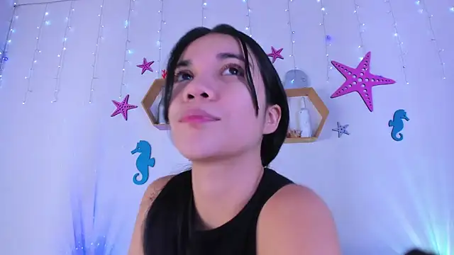 Emiily Parkerr online show from 11-22-25, 03:05