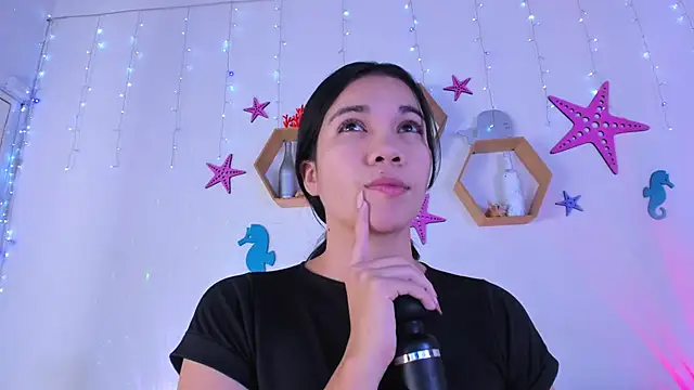 Emiily Parkerr online show from 12-16-25, 03:00