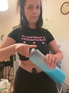 Snapshot of Off__Melonenmandy chatting on 12-05-25, 02:58 Off Melonenmandy online show from 12-05-25, 02:58