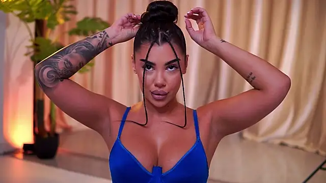 NatyDesiree online show from 07-30-26, 07:02