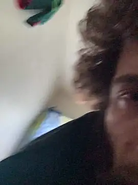 Snapshot of pantslesstraveler_plt chatting on 10-30-25, 03:02 pantslesstraveler plt online show from 10-30-25, 03:02