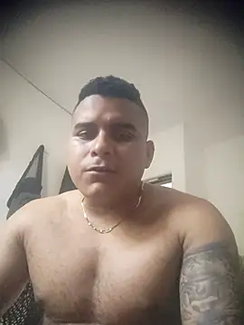 SaucyAffair0 online show from 04-26-26, 09:45