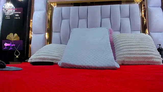 RileySweett online show from 11-21-25, 11:42