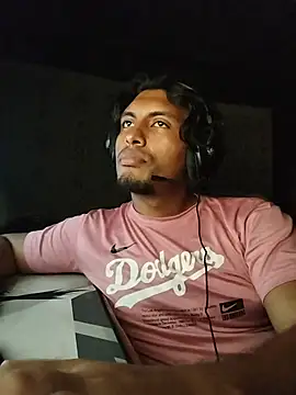 Snapshot of Khada4Jhin chatting on 06-12-26, 05:06 Khada4Jhin online show from 06-12-26, 05:06