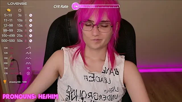 Snapshot of CuteYukiKun chatting on 12-26-24, 12:25 CuteYukiKun online show from 12-26-24, 12:25