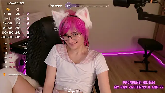 Snapshot of CuteYukiKun chatting on 01-19-25, 06:21 CuteYukiKun online show from 01-19-25, 06:21