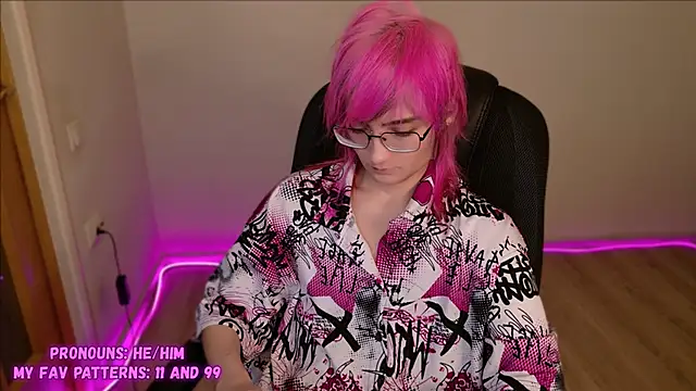 Snapshot of CuteYukiKun chatting on 02-01-25, 03:18 CuteYukiKun online show from 02-01-25, 03:18