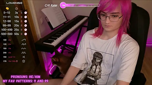 Snapshot of CuteYukiKun chatting on 02-04-25, 10:45 CuteYukiKun online show from 02-04-25, 10:45