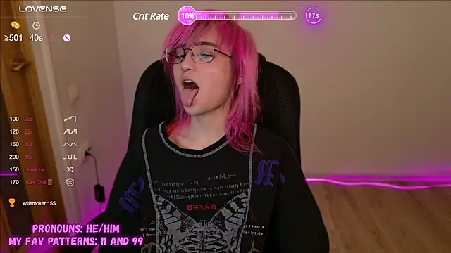 Snapshot of CuteYukiKun chatting on 02-11-25, 09:25 CuteYukiKun online show from 02-11-25, 09:25