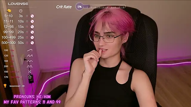 Snapshot of CuteYukiKun chatting on 03-14-25, 10:16 CuteYukiKun online show from 03-14-25, 10:16