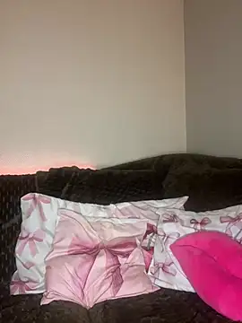 Snapshot of Chachou000 chatting on 02-05-25, 07:31 Chachou000 online show from 02-05-25, 07:31