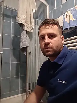 LucianM6 online show from 11-18-25, 02:32