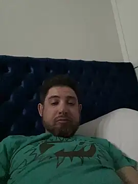 Snapshot of caliguy37 chatting on 02-19-25, 05:38 caliguy37 online show from 02-19-25, 05:38