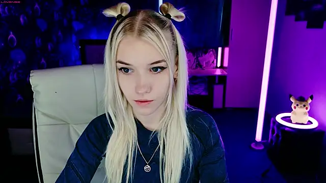 ShhhO O online show from 11-04-25, 12:04