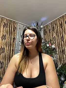 NadiraNoor online show from 12-19-25, 09:00