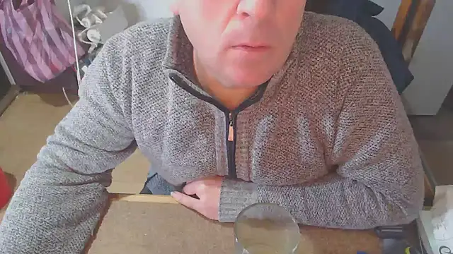 zerx40 online show from 12-18-25, 10:21