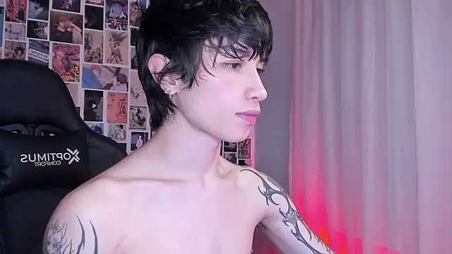 Snapshot of liamelf chatting on 03-22-25, 08:51 liamelf online show from 03-22-25, 08:51