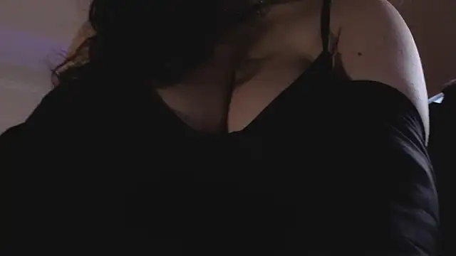 Laura Karamazov online show from 02-25-26, 10:03