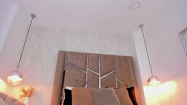 Martinaa Jones  online show from 03-14-26, 12:54