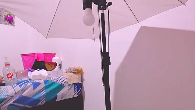 MaidenGame online show from 04-10-26, 03:28