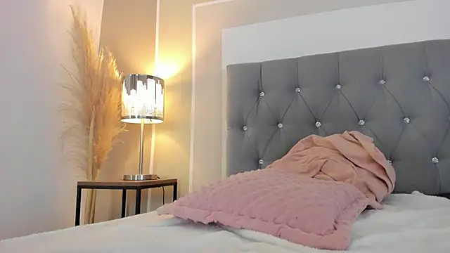 Snapshot of mailin18 chatting on 01-21-25, 04:32 mailin18 online show from 01-21-25, 04:32