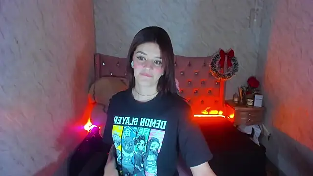 LiaHarryis online show from 12-31-24, 01:19