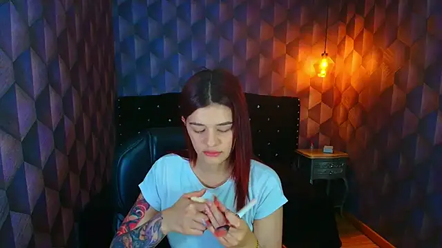 LiaHarryis online show from 10-06-25, 06:49