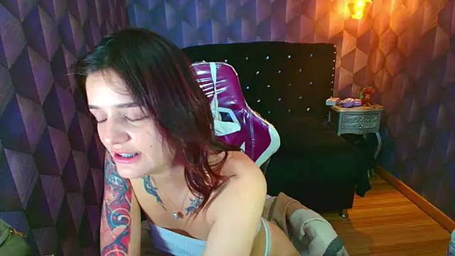 LiaHarryis online show from 03-26-26, 06:35