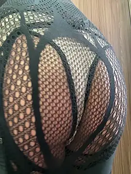 Snapshot of AlvaSmallCook chatting on 11-03-25, 04:30 AlvaSmallCook online show from 11-03-25, 04:30