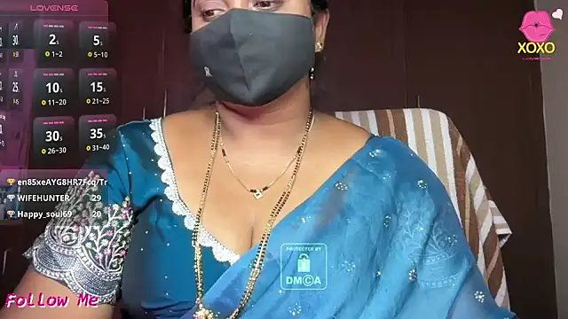 Snapshot of vani-09 chatting on 05-07-26, 04:45 vani-09 online show from 05-07-26, 04:45
