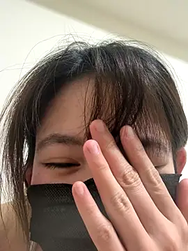 Snapshot of Aria_nc chatting on 10-26-25, 05:19 Aria nc online show from 10-26-25, 05:19