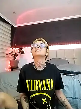 anaroman01 online show from 01-30-25, 04:16