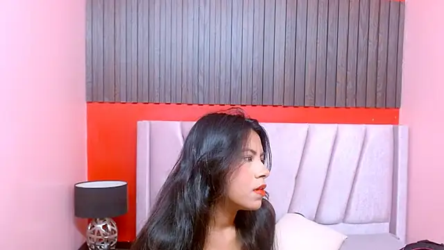 VeronicaRobles online show from 06-12-26, 07:13