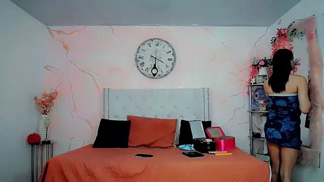 Snapshot of maria_camilacms chatting on 12-16-25, 06:02 maria camilacms online show from 12-16-25, 06:02