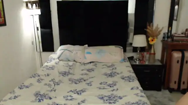 CATRINA-83 online show from 11-22-25, 07:24