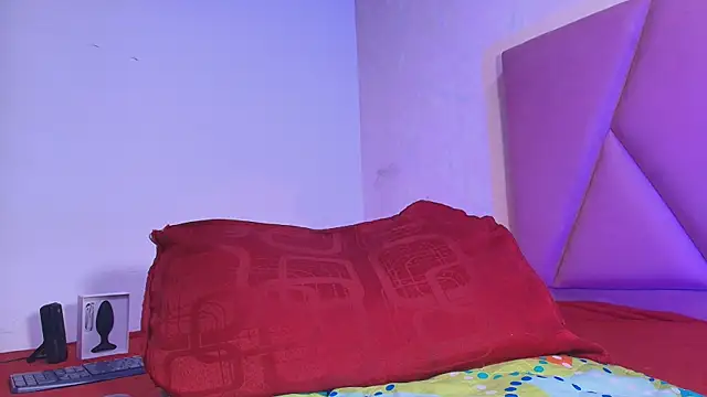 Snapshot of arl_chloee chatting on 10-29-25, 03:20 arl chloee online show from 10-29-25, 03:20