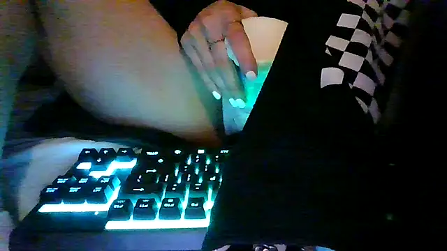 thepeachiestprincesss online show from 07-24-26, 05:49