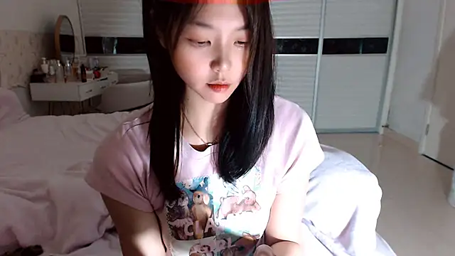 -Lucky Girl online show from 03-06-26, 12:12