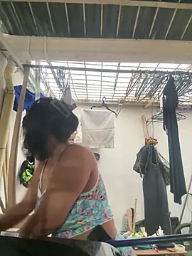 emmyjhonson07 online show from 04-23-26, 11:20