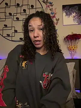  Neeka  online show from 01-04-25, 11:33