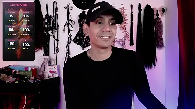 Snapshot of alex__top chatting on 03-22-25, 02:05 alex top online show from 03-22-25, 02:05