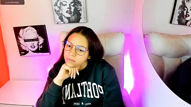 SamanthaRoldaan online show from 04-23-26, 03:14