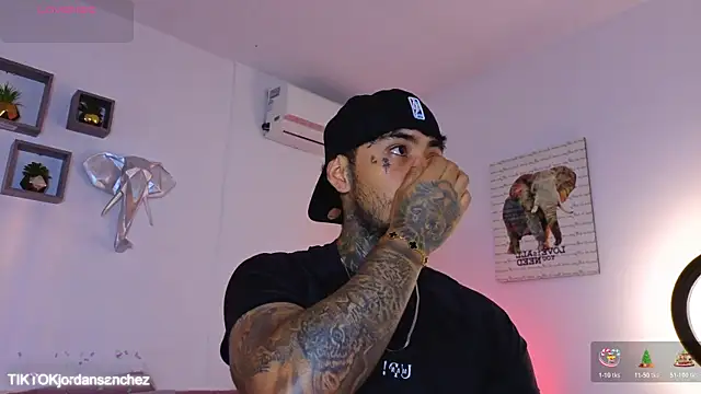 JordanSmiith  online show from 01-07-26, 07:49