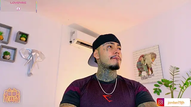 JordanSmiith  online show from 07-26-26, 02:46