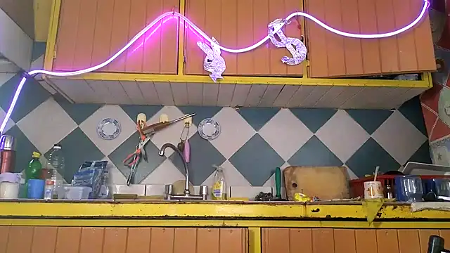 Jony Marta online show from 11-16-25, 05:46