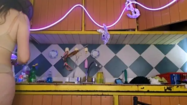 Jony Marta online show from 11-30-25, 04:11