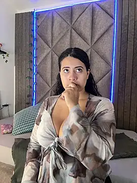 eva daemon online show from 04-17-26, 11:46