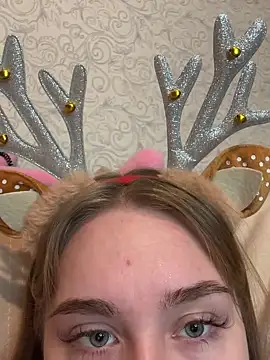 Snapshot of natali2550 chatting on 12-16-24, 11:28 natali2550 online show from 12-16-24, 11:28